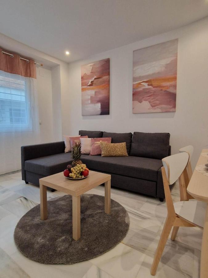Francisco Cano Apartment Фуeнхирола Екстериор снимка