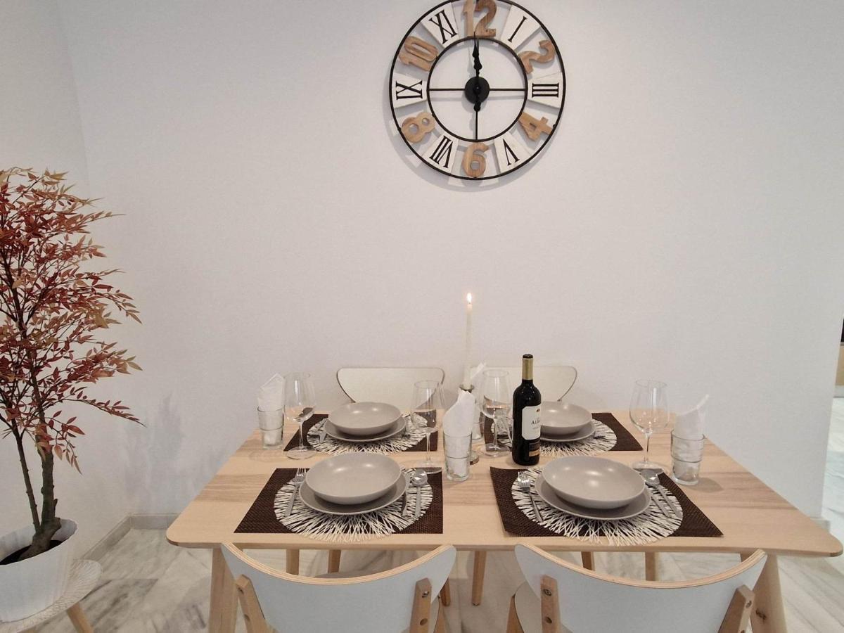Francisco Cano Apartment Фуeнхирола Екстериор снимка
