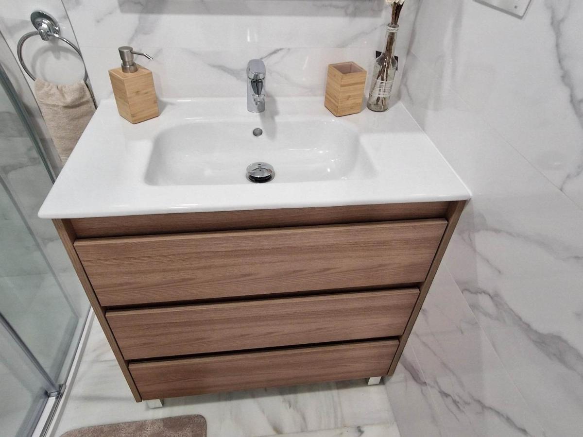 Francisco Cano Apartment Фуeнхирола Екстериор снимка