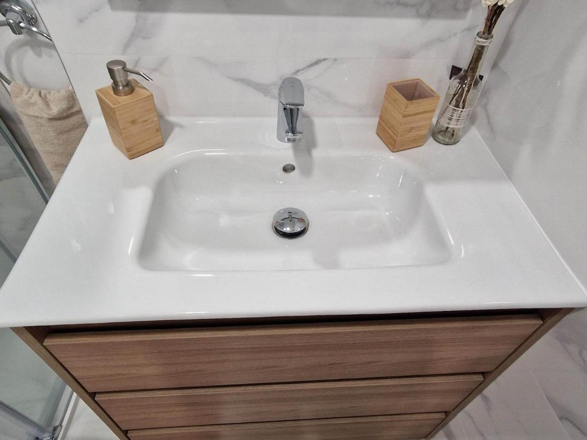 Francisco Cano Apartment Фуeнхирола Екстериор снимка